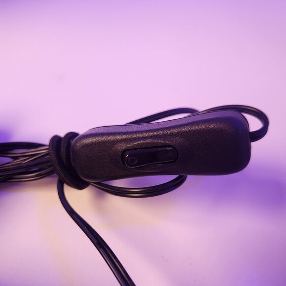 Star Wars Luke Skywalker Lightsaber LED Lamp 23 Inch Desk Lamp Night Light - Picture 12 of 16